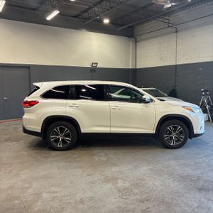 TOYOTA HIGHLANDER - 10