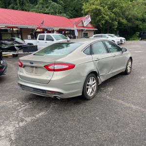 2015 FORD FUSION SE 照片 8