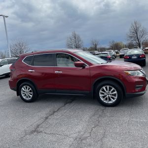 NISSAN ROGUE SV - 10