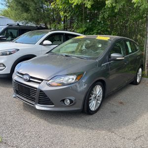 FORD FOCUS TITANIUM - 1