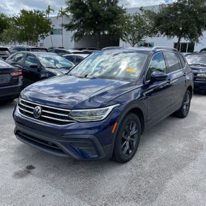 VOLKSWAGEN TIGUAN SE - 1