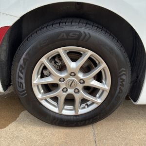 2024 Chrysler PACIFICA TOURING L — миниатюра 17
