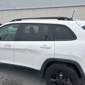 Jeep Cherokee Altitude - 6