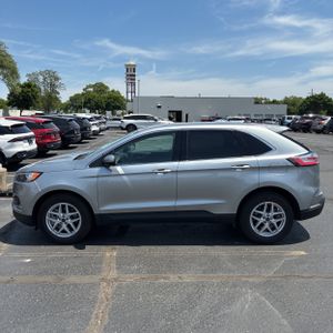FORD EDGE SEL - 3
