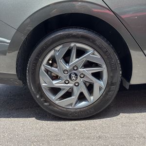 صورة مصغرة 18 لـ 2024 Hyundai ELANTRA SEL