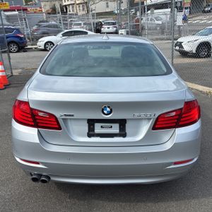 BMW 5-SERIES XDRIVE - 7