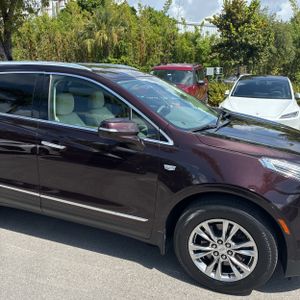 صورة مصغرة 13 لـ 2020 Cadillac XT5 PREMIUM LUXURY