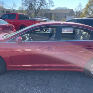 HYUNDAI SONATA SE - 4