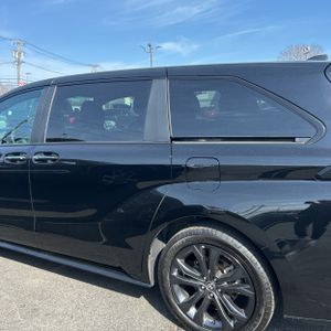 Toyota Sienna XSE 7-Passenger - 5