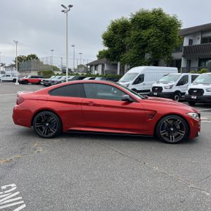 BMW M4 BASE - 10