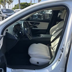 صورة مصغرة 32 لـ 2024 Mercedes-BENZ E 350