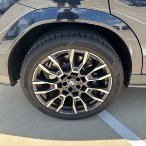 2026 BMW X6 M60I — миниатюра 19