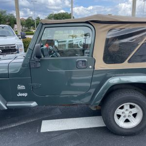 JEEP WRANGLER SAHARA - 4