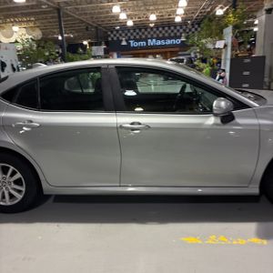 2025 Toyota CAMRY LE 缩略图 11