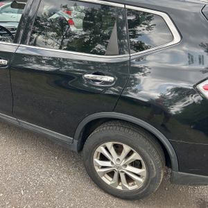 2016 Nissan ROGUE SV 照片 6