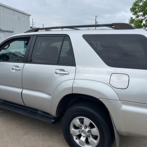 TOYOTA 4RUNNER - 6