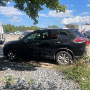 صورة 3 لـ 2016 Nissan ROGUE SV