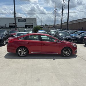 HYUNDAI SONATA SPORT 2.0T - 10