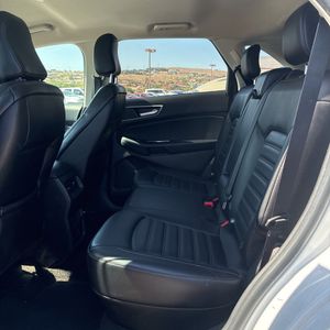 صورة مصغرة 33 لـ 2020 FORD EDGE SEL