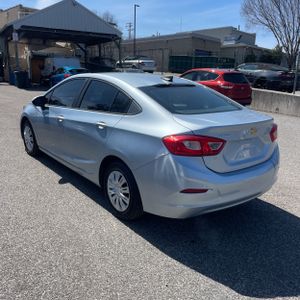 CHEVROLET CRUZE LS AUTO - 4