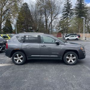 JEEP COMPASS HIGH ALTITUDE EDITION - 10