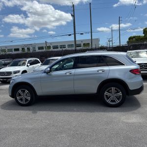 MERCEDES-BENZ GLC - 3