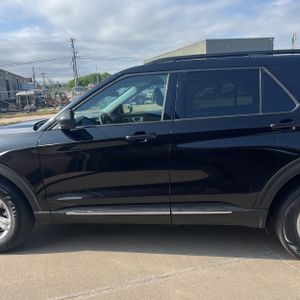 FORD EXPLORER XLT - 4