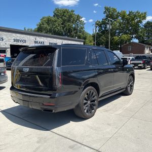 صورة 8 لـ 2025 Cadillac ESCALADE SPORT PLATINUM
