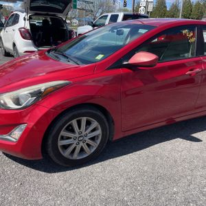 HYUNDAI ELANTRA - 2