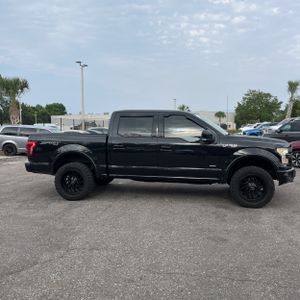 FORD F-150 LARIAT - 10