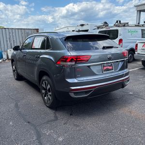 VOLKSWAGEN ATLAS CROSS SPORT SE - 4