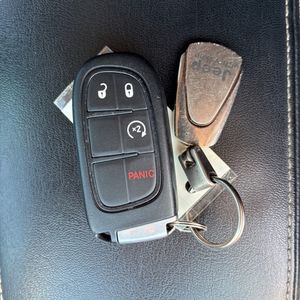 2015 JEEP CHEROKEE LIMITED 缩略图 48