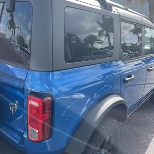 FORD BRONCO BLACK DIAMOND - 9