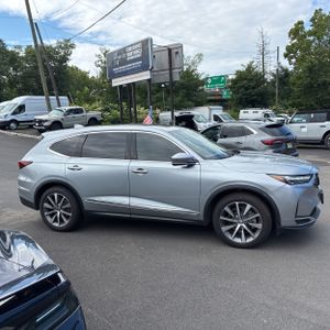 صورة 10 لـ 2025 Acura MDX SH-AWD W/TECH