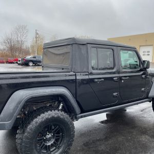 JEEP GLADIATOR SPORT S - 9