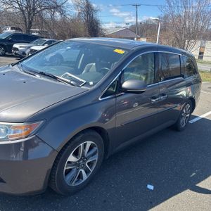 HONDA ODYSSEY TOURING - 2