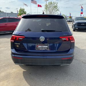 VOLKSWAGEN TIGUAN S - 7