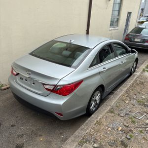 HYUNDAI SONATA - 7