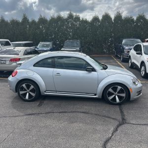 VOLKSWAGEN BEETLE TURBO - 10