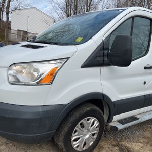 FORD TRANSIT 250 - 2