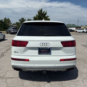 صورة 7 لـ 2019 AUDI Q7 55 PREMIUM