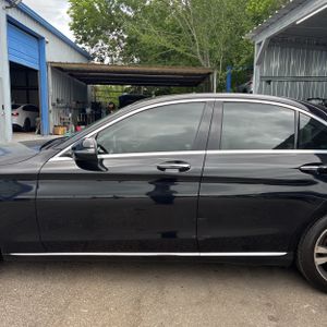 MERCEDES-BENZ C-CLASS - 4