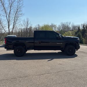 CHEVROLET SILVERADO 2500HD ZR2 - 10