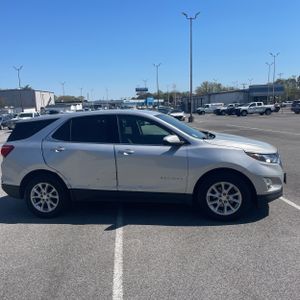 CHEVROLET EQUINOX LT - 10