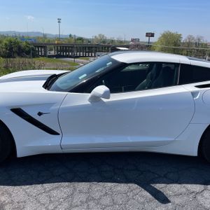CHEVROLET CORVETTE STINGRAY - 4