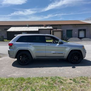JEEP GRAND CHEROKEE ALTITUDE - 10