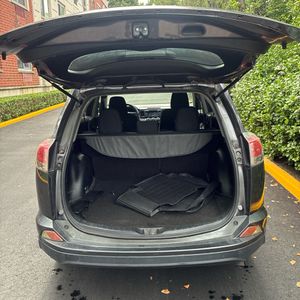 صورة 40 لـ 2017 Toyota RAV4 LE
