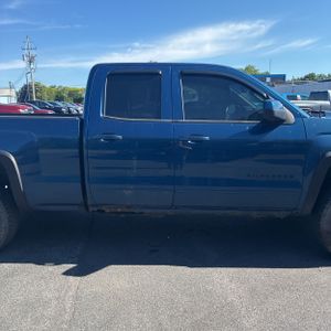 2016 Chevrolet SILVERADO 1500 LT Z71 — миниатюра 11