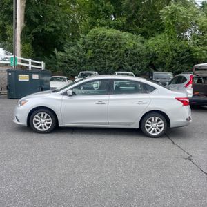 2018 Nissan SENTRA S 照片 3
