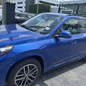 صورة 2 لـ 2025 BMW X1 XDRIVE28I